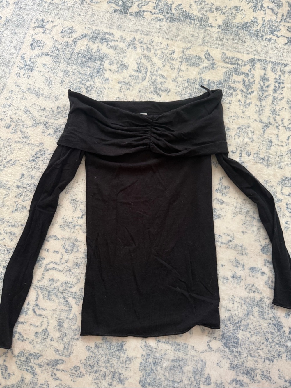 Aritzia Off-Shoulder Long Sleeve Black Women’s Top